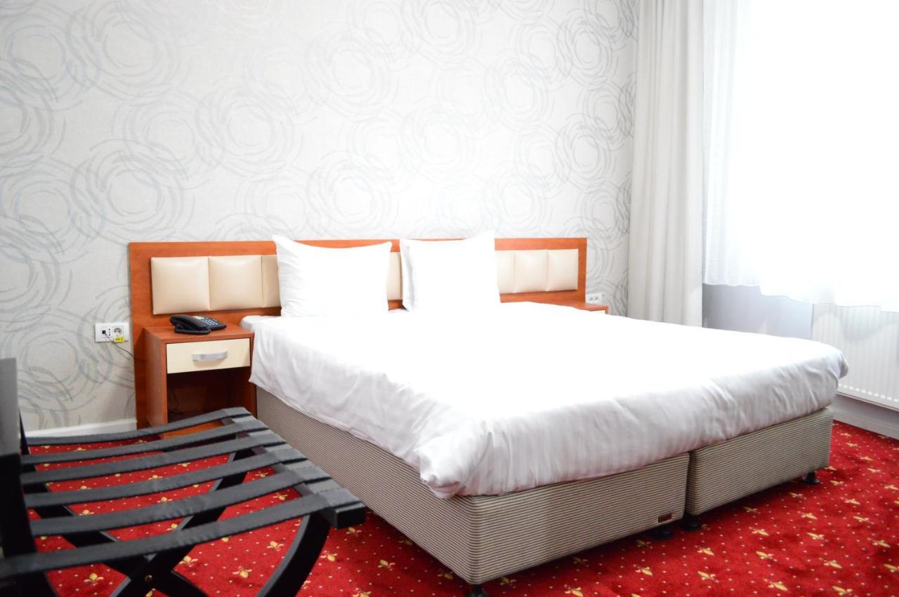 Kosher Hotel Lev Or Bucharest Luaran gambar