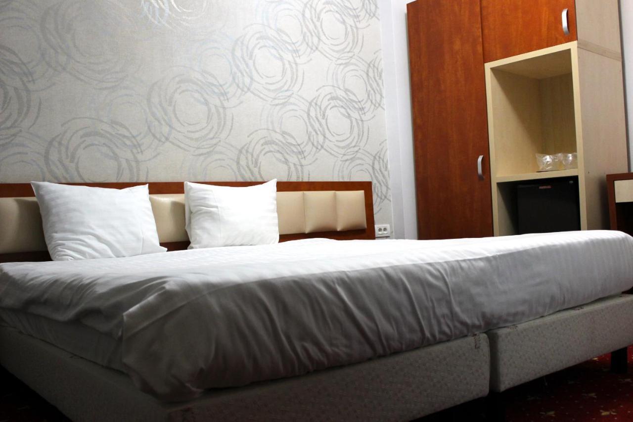 Kosher Hotel Lev Or Bucharest Luaran gambar