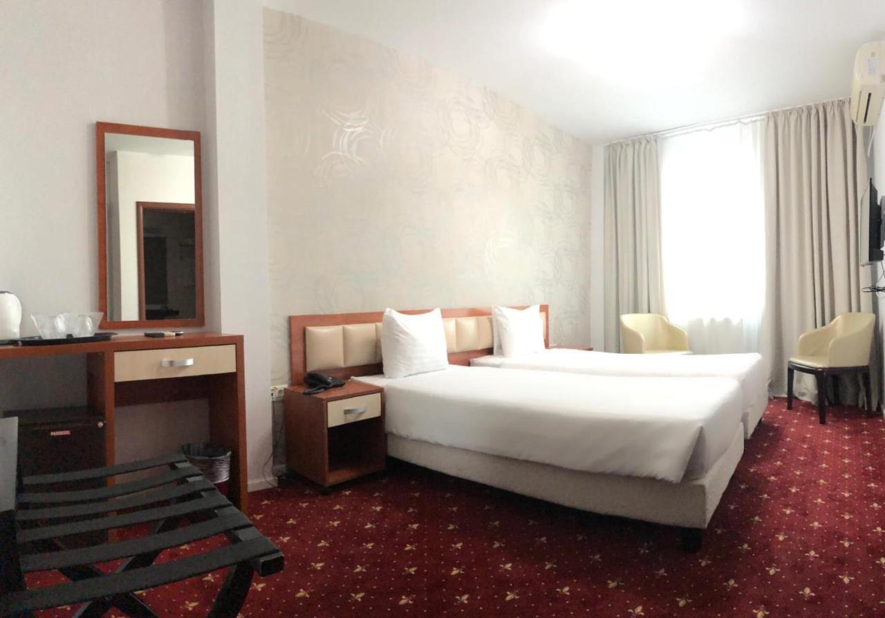 Kosher Hotel Lev Or Bucharest Luaran gambar