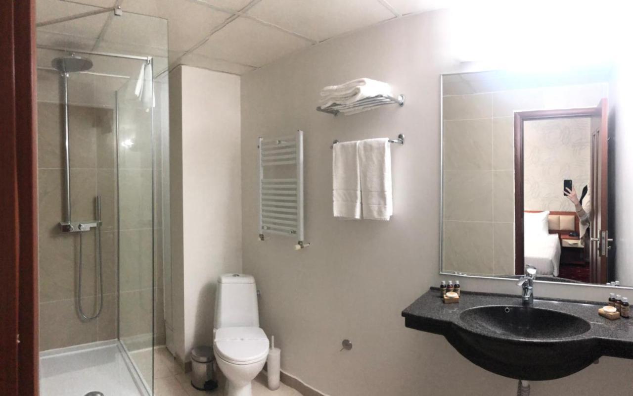 Kosher Hotel Lev Or Bucharest Luaran gambar
